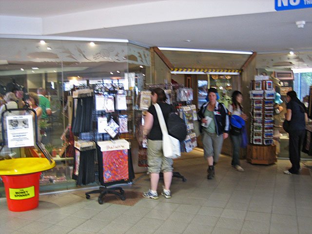 ���y�Y��