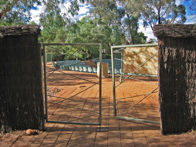 �G�A�[�Y���b�N�E���]�[�g�@�X�e�[�W�̓���