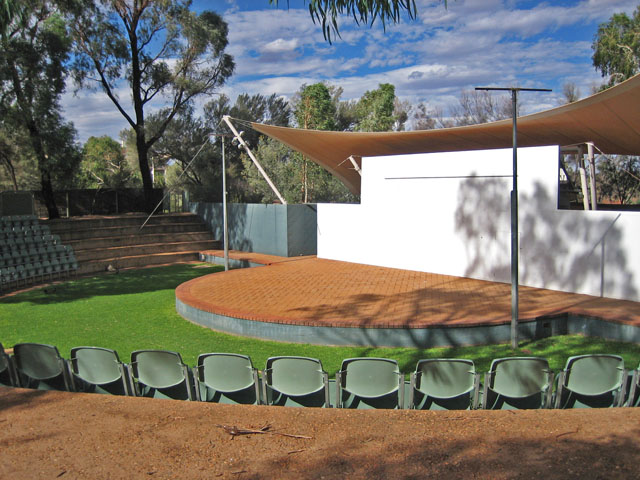 �G�A�[�Y���b�N�E���]�[�g�@�X�e�[�W