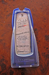 �҂��Ă���Ԃɓn�����u�U�[