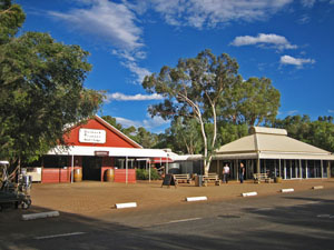 �A�E�g�o�b�N�E�p�C�I�j�A�E�z�e�������b�W