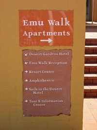 �G�~���E�E�H�[�N�E�A�p�[�g�����g�̈ē�