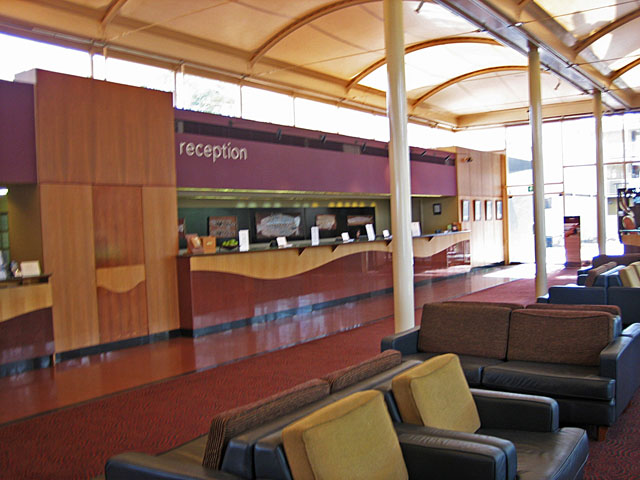 �Z�C���Y�E�C���E�U�E�f�U�[�g�E�z�e���@���Z�v�V����