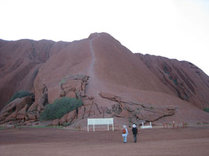 �G�A�[�Y���b�N�i�E�����j�̓o�R��