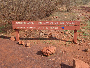 ���ӂ̕W��