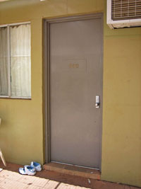 805�����i4�l�����j