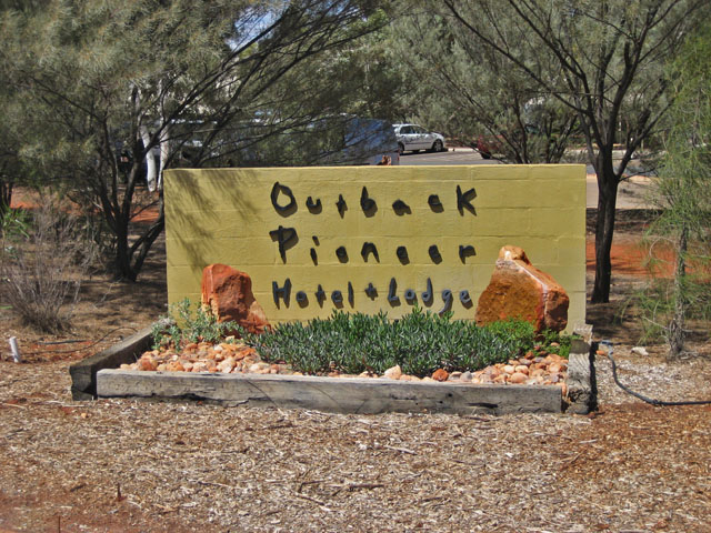 �A�E�g�o�b�N�E�p�C�I�j�A�E�z�e�������b�W�@�ē���