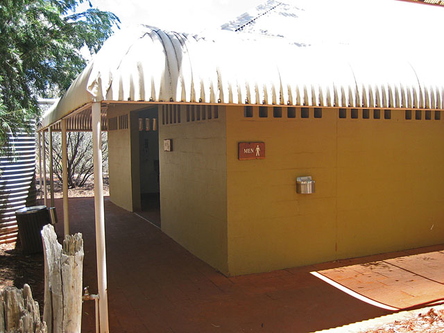 �A�E�g�o�b�N�E�p�C�I�j�A�E�z�e�������b�W�@�g�C���ƃV�����[