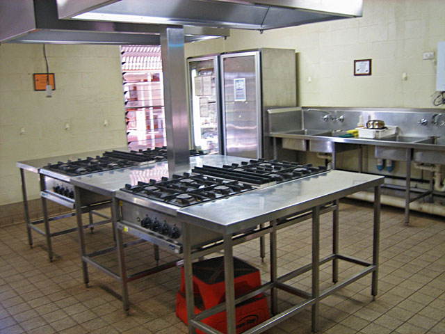 �A�E�g�o�b�N�E�p�C�I�j�A�E�z�e�������b�W�@�L�b�`���̒�